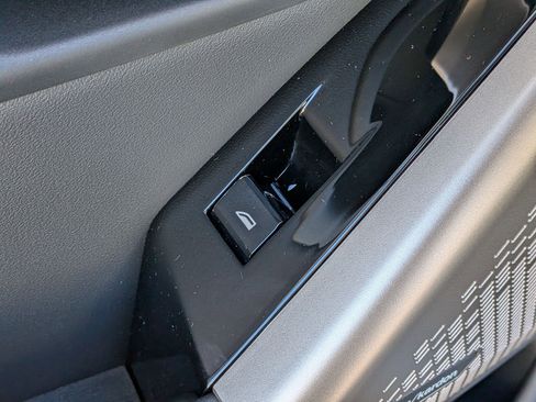 New 2026 BMW 530i w/ M Sport Package image 29