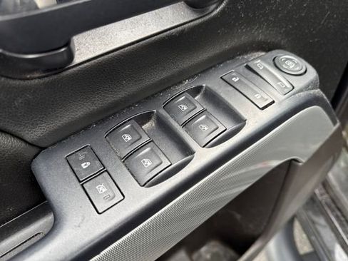 Used 2017 Chevrolet Silverado 1500 LT w/ Midnight Edition image 24