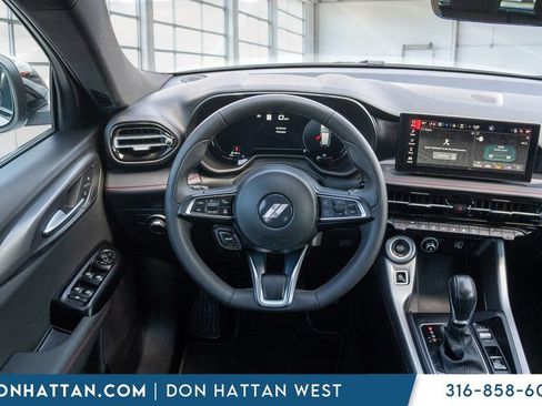 Used 2024 Dodge Hornet GT w/ GT Blacktop Package AWD/4WD image 5