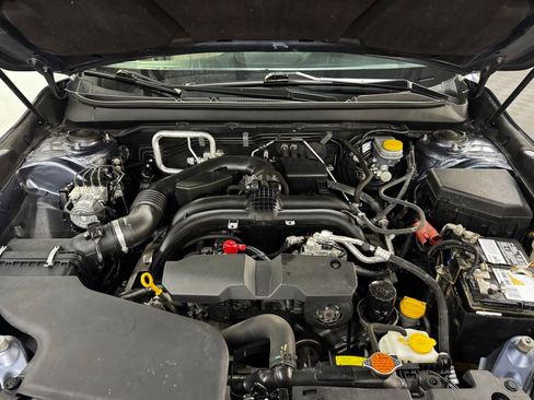 Used 2017 Subaru Outback 2.5i Limited AWD/4WD image 10