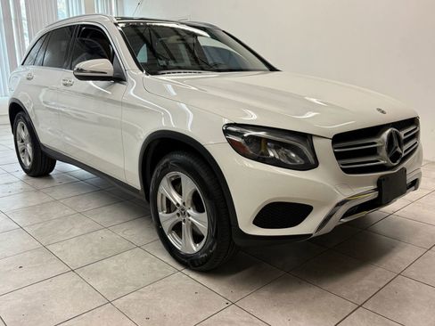 Used 2018 Mercedes-Benz GLC 300 4MATIC w/ Multimedia Package image 1