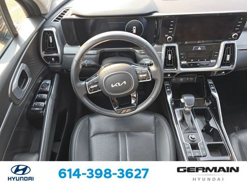 Used 2023 Kia Sorento SX FWD image 17