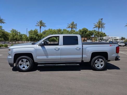 Used 2018 Chevrolet Silverado 1500 LT w/ All Star Edition image 9