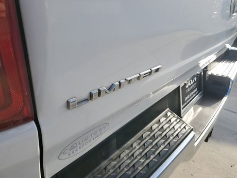 Used 2021 RAM 1500 Limited image 9