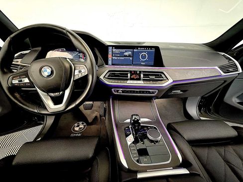 Used 2023 BMW X5 xDrive40i w/ Premium Package AWD/4WD image 12