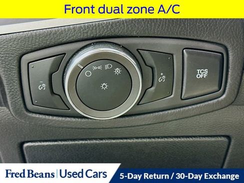 Used 2024 Ford Edge SEL w/ Class II Trailer Tow Package image 13