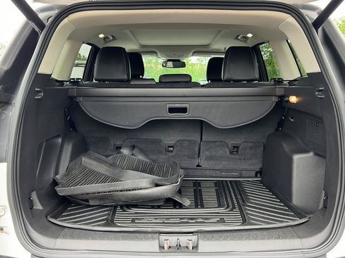 Used 2019 Ford Escape SEL AWD/4WD image 21
