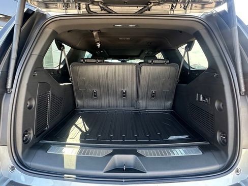 New 2026 GMC Yukon XL Denali w/ Sun & Power Step Package image 6