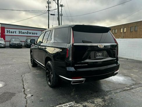 Used 2021 Cadillac Escalade Premium Luxury Platinum image 3