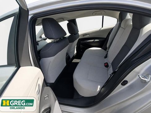 Used 2020 Toyota Corolla LE FWD image 16