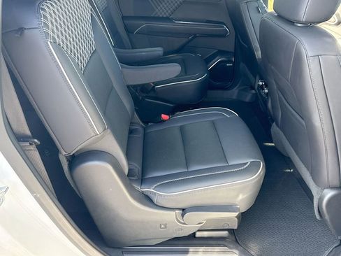 Certified 2024 GMC Acadia Denali image 26