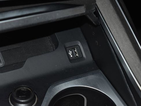 Certified 2025 BMW X7 M60i image 14