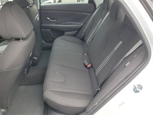 New 2026 Hyundai Elantra Blue image 18