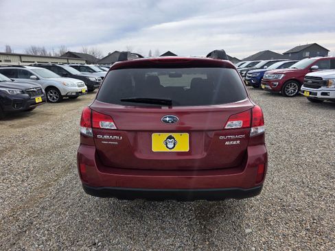 Used 2013 Subaru Outback 2.5i Premium w/ All-Weather Pkg image 6