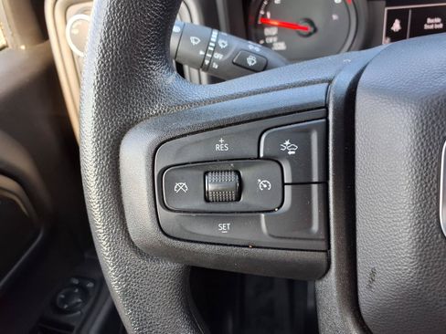 Used 2025 GMC Sierra 1500 Pro w/ Pro Value Package AWD/4WD image 8