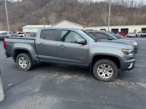 Used 2019 Chevrolet Colorado LT w/ LT Convenience Package image 21