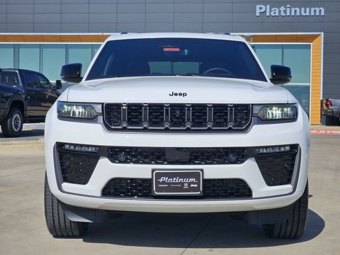 New 2026 Jeep Grand Cherokee L Limited AWD/4WD image 6