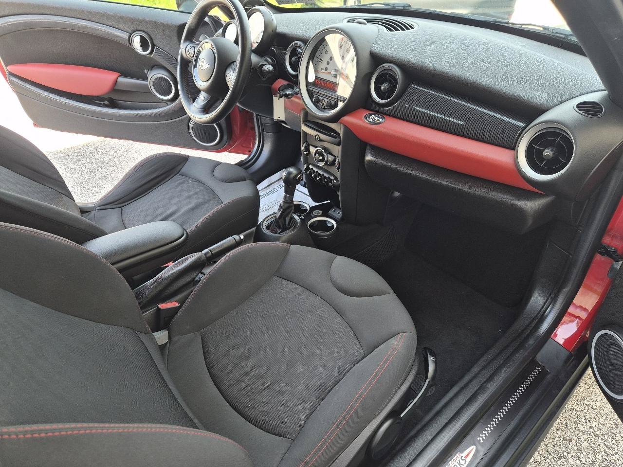 Used 2014 MINI Cooper Roadster S FWD image 20