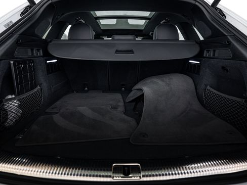 Certified 2024 Audi Q5 e Premium Plus image 11