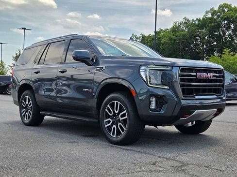 Used 2021 GMC Yukon AT4 w/ Rear Media and Nav Package AWD/4WD image 7