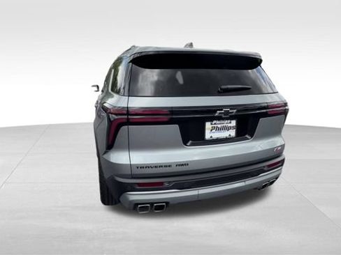 Certified 2025 Chevrolet Traverse Z71 w/ Driver Confidence Package AWD/4WD image 5