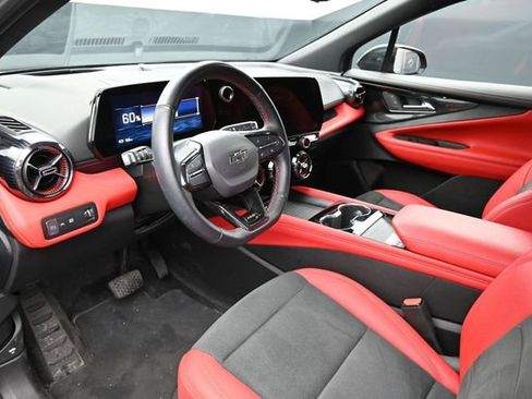 Used 2024 Chevrolet Blazer EV RS AWD/4WD image 10