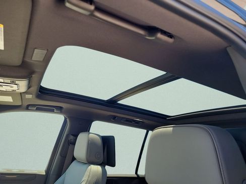 New 2026 GMC Yukon Elevation AWD/4WD image 16