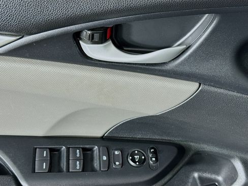 Used 2019 Honda Civic LX image 21
