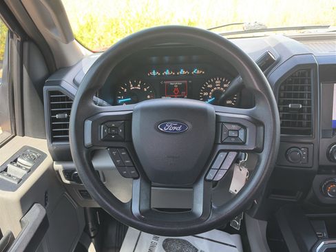 Used 2020 Ford F150 XL w/ Equipment Group 101A Mid AWD/4WD image 17