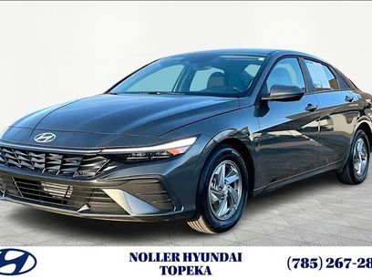 Used 2024 Hyundai Elantra SE
