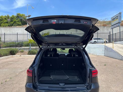 Used 2024 Mercedes-Benz GLB 250 image 32