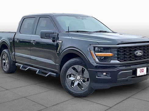 Used 2025 Ford F150 STX w/ Equipment Group 200A RWD image 3