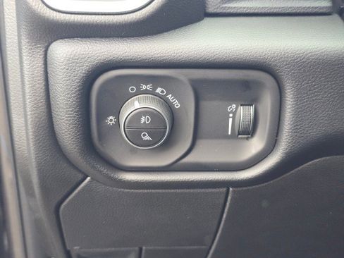 New 2026 RAM 3500 Big Horn AWD/4WD image 26