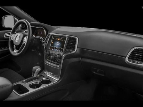 Certified 2021 Jeep Grand Cherokee Laredo X AWD/4WD image 13