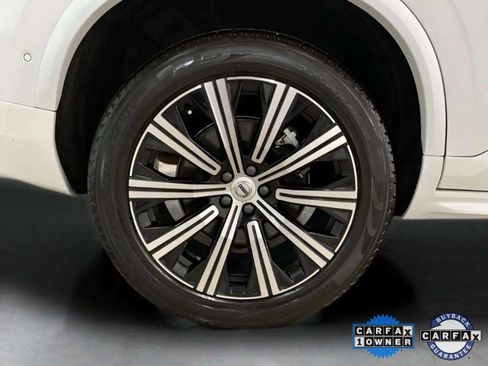 Used 2025 Volvo XC90 B6 Plus image 33