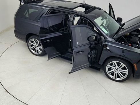 Used 2025 Cadillac Escalade Sport w/ Touring Package image 93