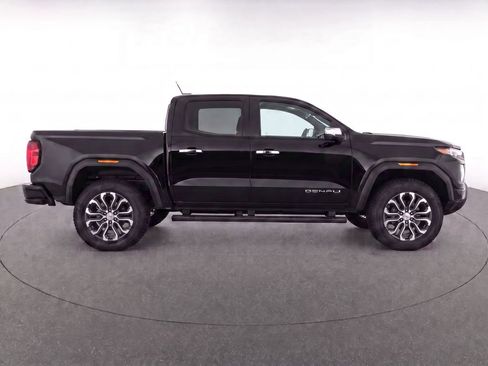 Certified 2026 GMC Canyon Denali AWD/4WD image 10