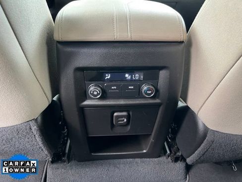 Used 2023 Chevrolet Traverse LT w/ LPO, Cargo Package AWD/4WD image 14