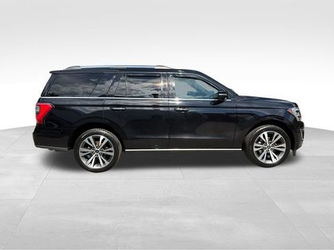 Used 2021 Ford Expedition Limited AWD/4WD image 2