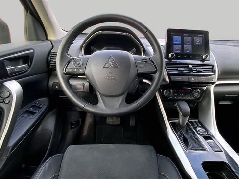Used 2023 Mitsubishi Eclipse Cross SE AWD/4WD image 6