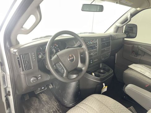 New 2025 GMC Savana 3500 Extended w/ Driver Convenience Package image 10