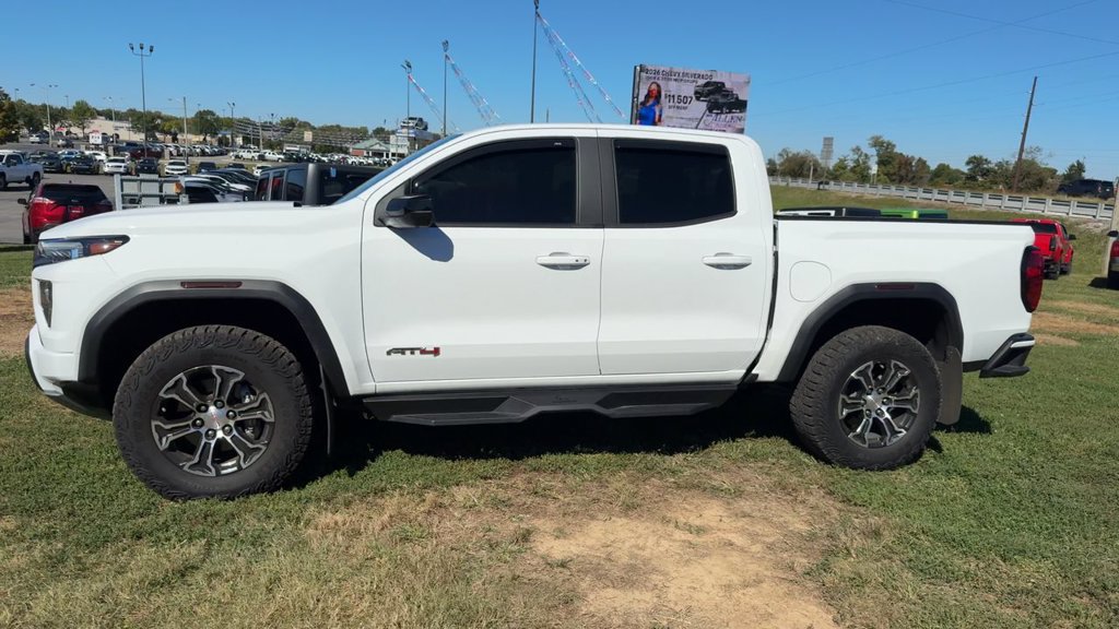 Used 2023 GMC Canyon AT4 w/ AT4 Premium Package AWD/4WD image 3