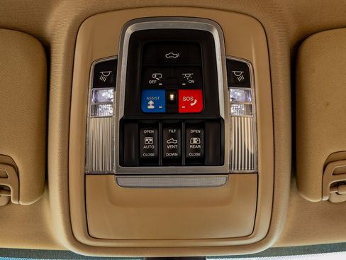 Used 2022 RAM 2500 Limited image 31