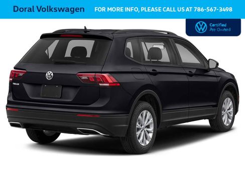 Used 2021 Volkswagen Tiguan S FWD image 2