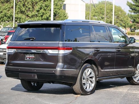 Used 2024 Lincoln Navigator Reserve AWD/4WD image 37