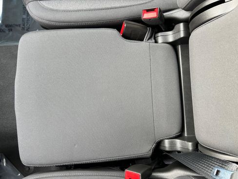 Certified 2024 Chevrolet Silverado 1500 LT image 23