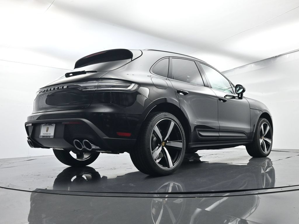 Certified 2026 Porsche Macan AWD/4WD image 48