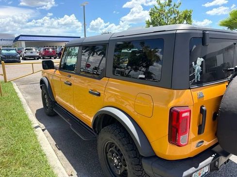 Used 2021 Ford Bronco Black Diamond AWD/4WD image 4