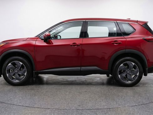 Used 2025 Nissan Rogue SV FWD image 5