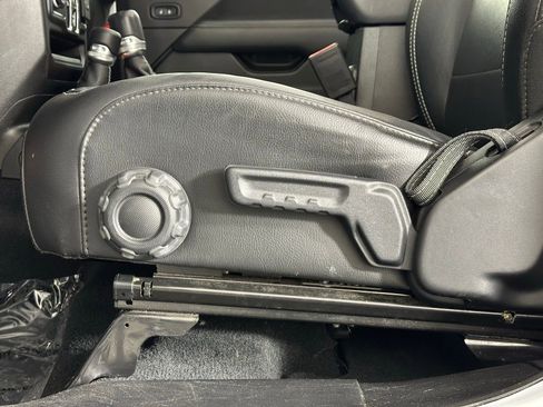 Used 2022 Jeep Wrangler Unlimited Sahara w/ Cold Weather Group image 7